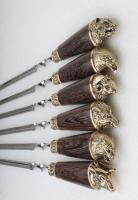 Набор шампуров с декоративным литьем и дер. ручкой "Звери ассорти" (6 шт)