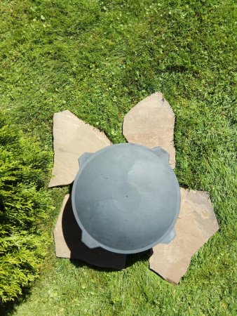 Казан чугунный Легмаш 8 литров с чугунной крышкой САДЖ - сковородой